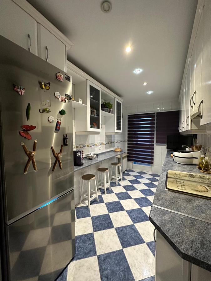 Madera De Olmo Apartment Мадрид Екстериор снимка